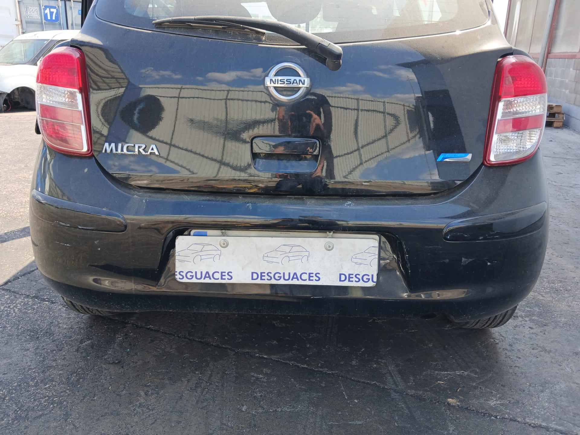 PARAGOLPES TRASERO