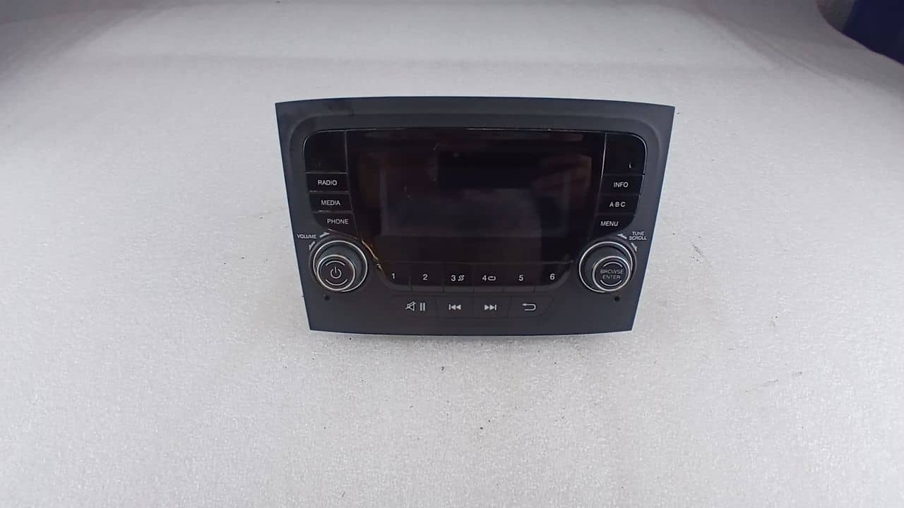 SISTEMA AUDIO / RADIO CD