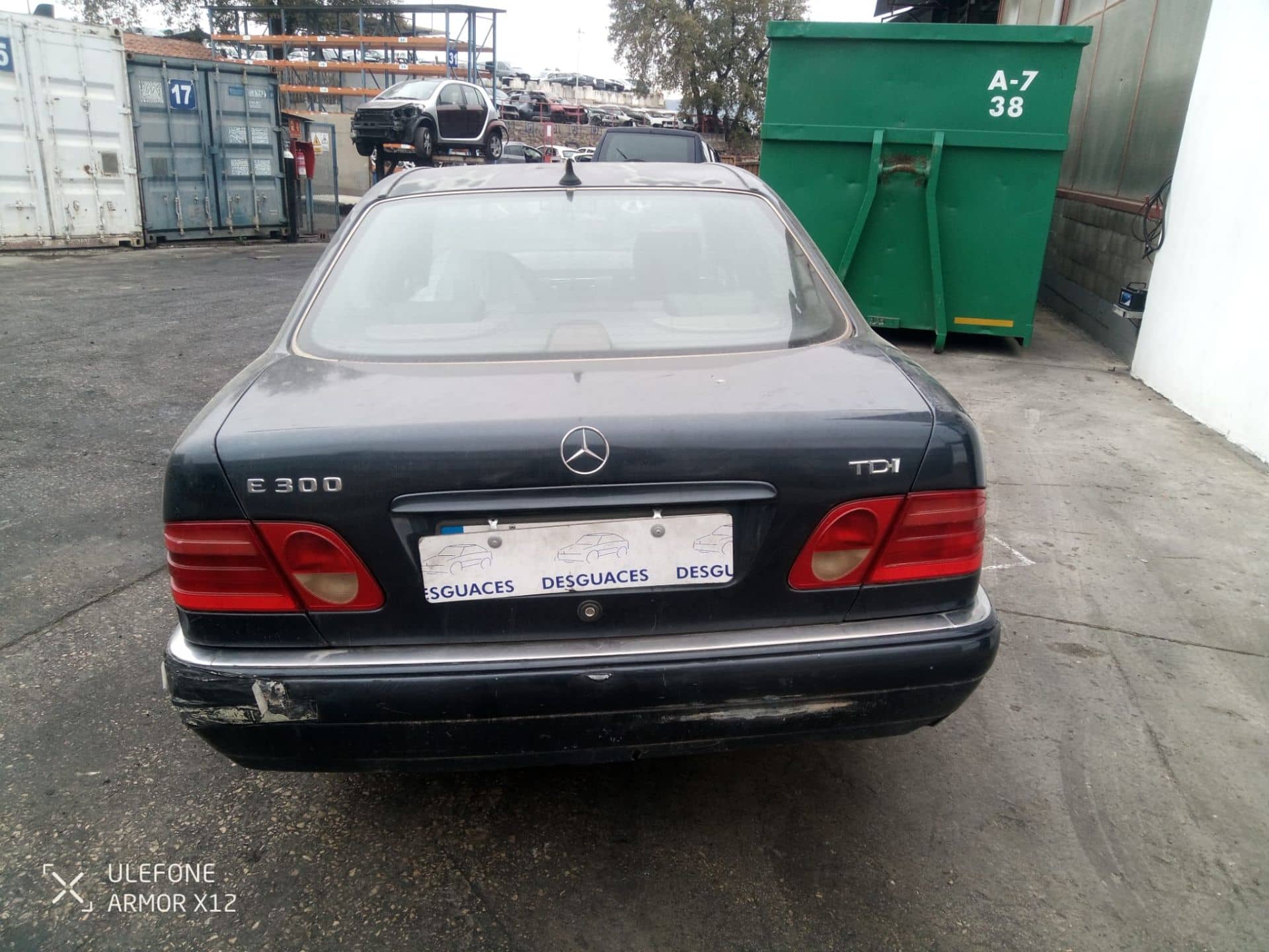 Mercedes-Benz E Berlina (BM 210)(1995->)